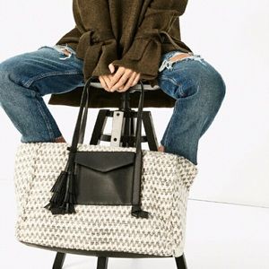 Zara Special Edition Large Tote Bag Yarn NWT